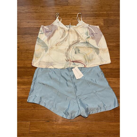 NWT Athleta Calm Cool Cami In Marble Abstract‎ with Blue Shorts - Picture 1 of 2